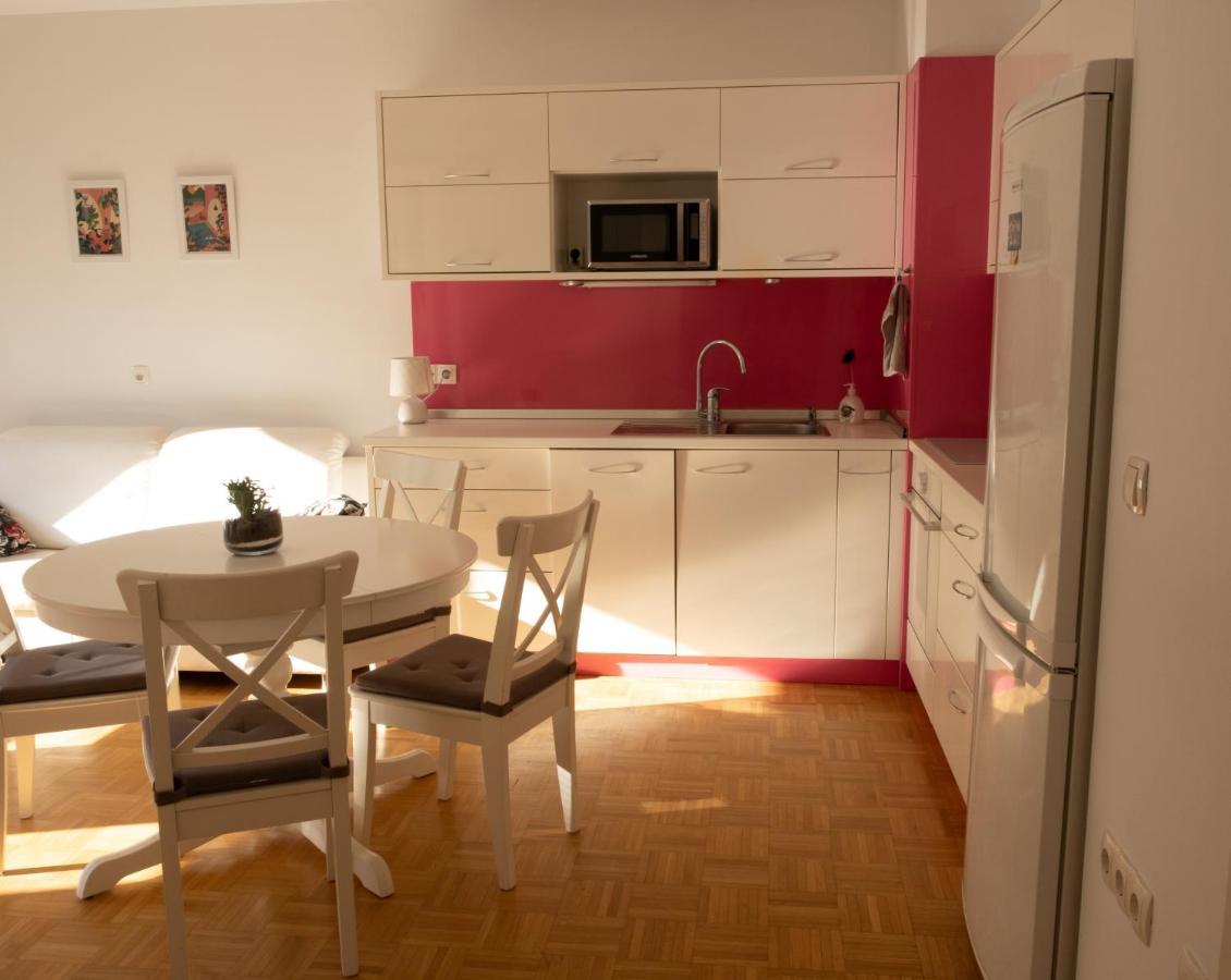 Flat 27 Lejlighed Ljubljana Eksteriør billede